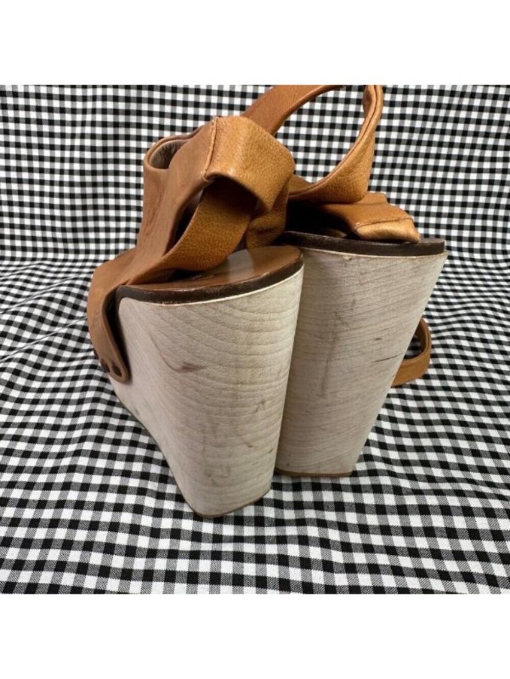 Chloe Studded Brown Leather Ankle Strap Wood Platform Clog Style Heel EU 38 - Picture 5 of 8